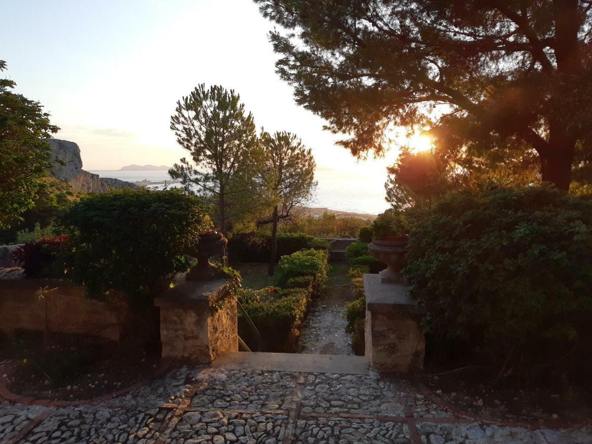 Casa "Le Terrazze" Villa เอริเช ภายนอก รูปภาพ